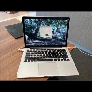 MacBook Pro early 2015 13”